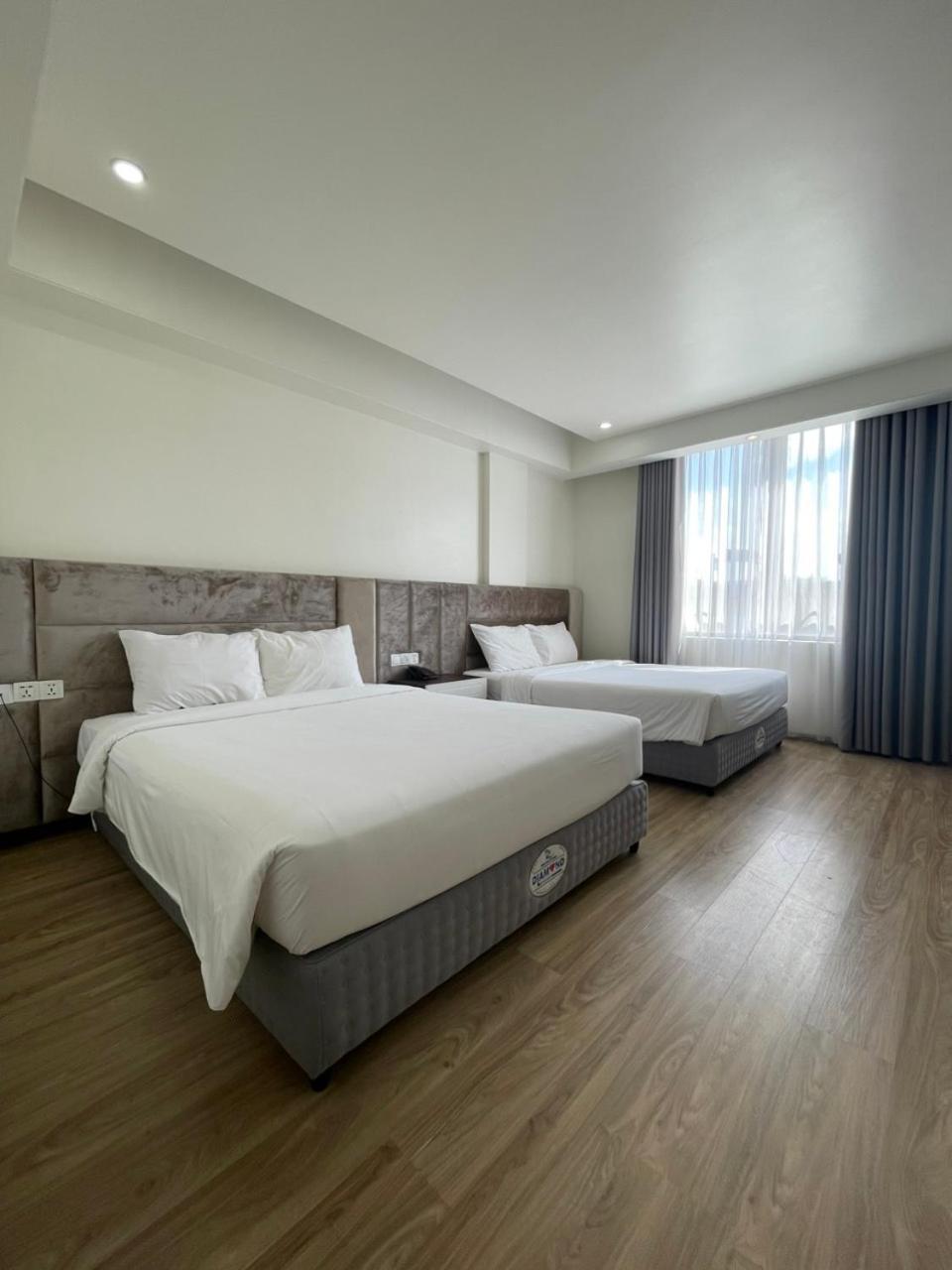 Lotus Hotel & Apartment Hải Phòng Extérieur photo